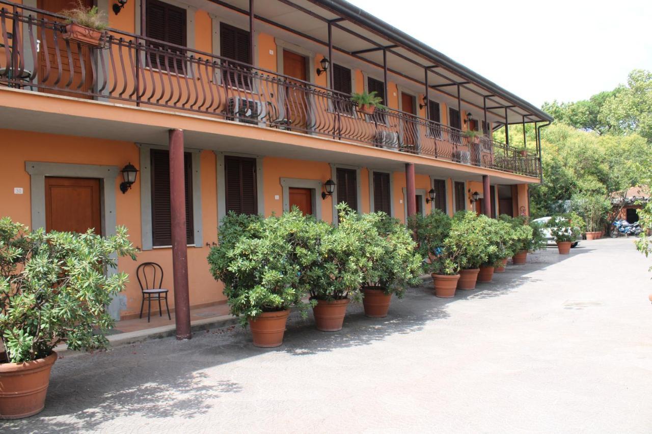 Hotel La Locanda Del Borgo Rom Exteriör bild